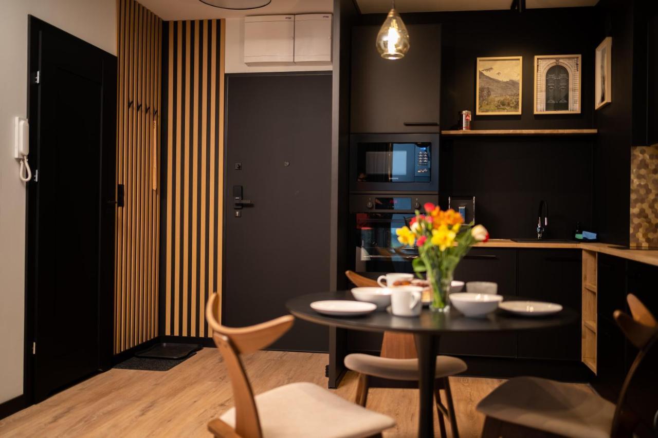 Apartament No1 Wyszynskiego Wroclaw Luaran gambar